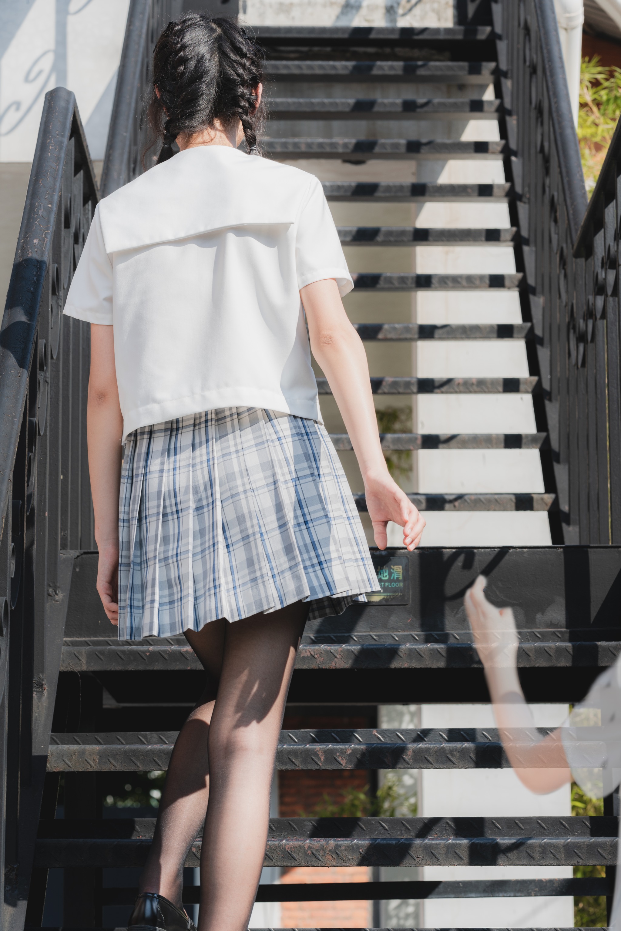 图片[1]-西瓜少女 西呱呀呀呀 – NO.039 西瓜少女(西呱呀呀呀) 制服的西瓜[18P]-XikXak